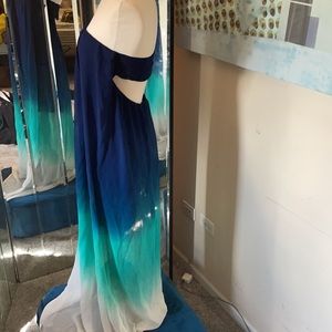 Young fabulous & broke size medium dress